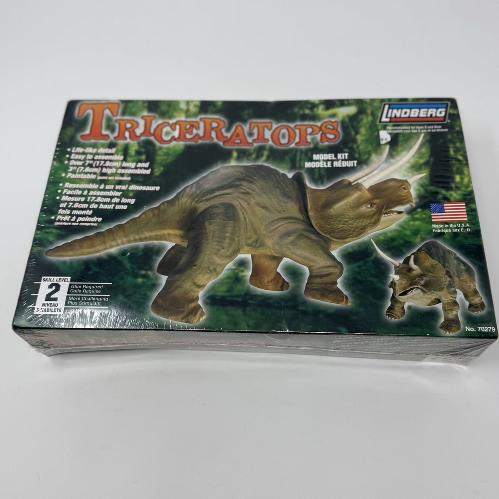Genuine Lindberg Triceratops Skill Level 2 Dinosaur Model Kit in Box - Sealed